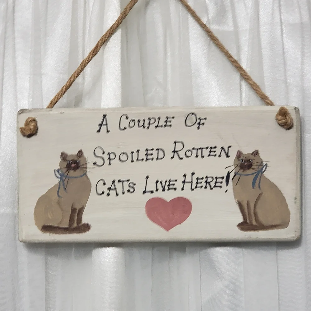 Kitty Cat Hanging Wall Decor Painted Wood - Picture 7 of 7
